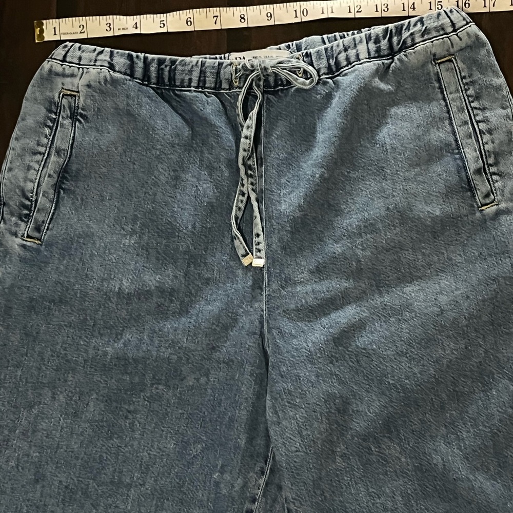 NWOT Zara wide leg jeans